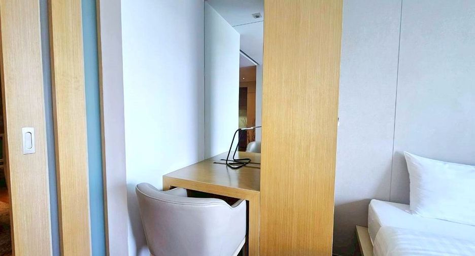 À louer 1 chambre appartement avec services à Khlong Toei, Bangkok