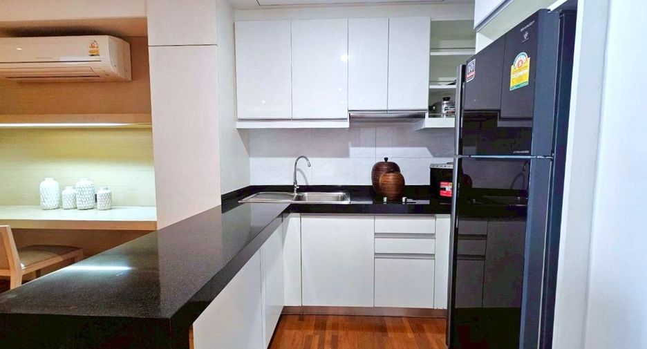 À louer 1 chambre appartement avec services à Khlong Toei, Bangkok