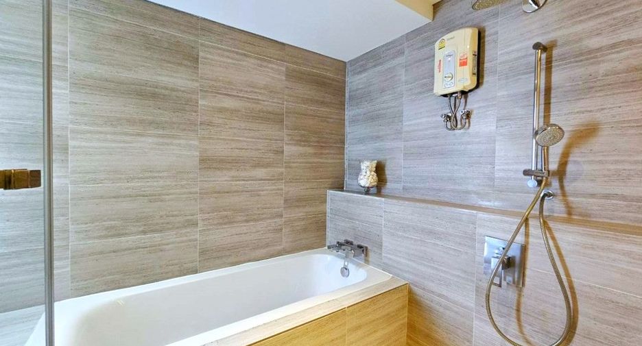 À louer 1 chambre appartement avec services à Khlong Toei, Bangkok