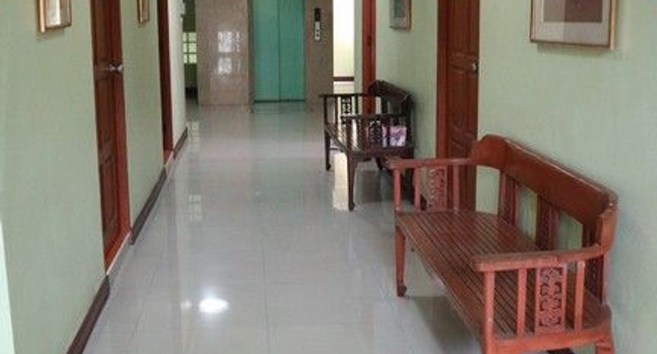 À vendre 58 chambres appartement avec services à Bang Kapi, Bangkok