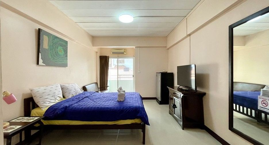 À vendre 58 chambres appartement avec services à Bang Kapi, Bangkok