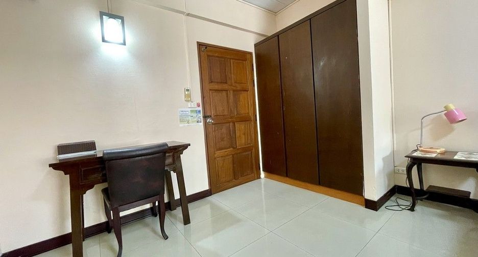 À vendre 58 chambres appartement avec services à Bang Kapi, Bangkok