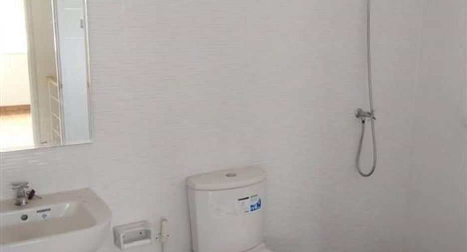 For sale 3 bedrooms townhouse in Phra Samut Chedi, Samut Prakan