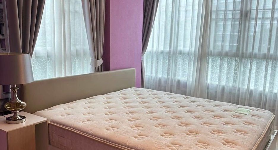 For rent 2 bedrooms condo in Mueang Chiang Mai, Chiang Mai