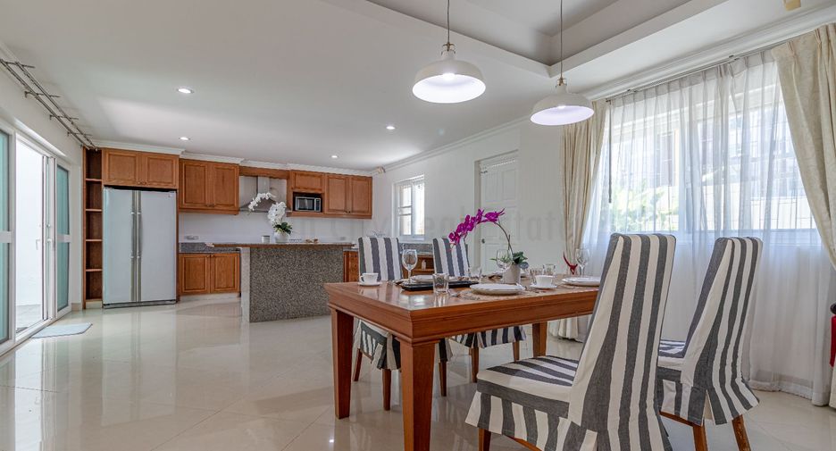Haus zur Miete mit 3 Zimmer in Bang Lamung, Chonburi