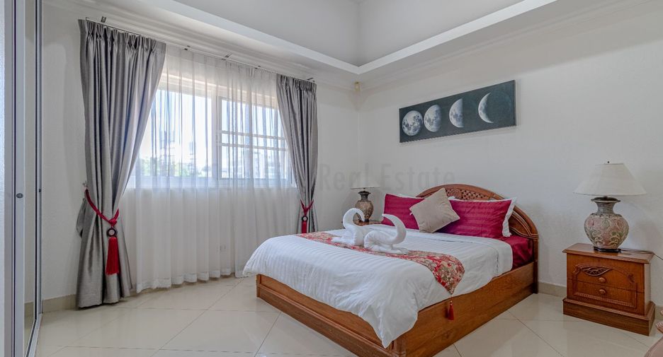 Haus zur Miete mit 3 Zimmer in Bang Lamung, Chonburi