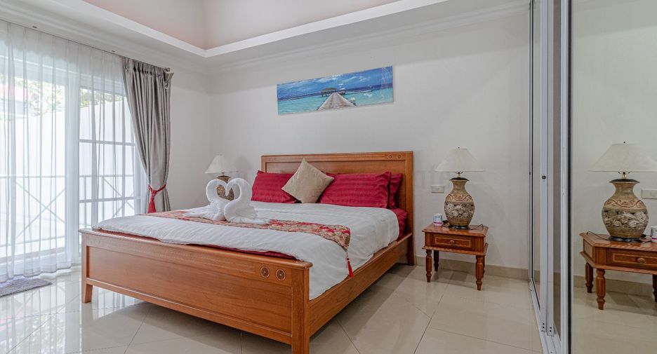 Haus zur Miete mit 3 Zimmer in Bang Lamung, Chonburi