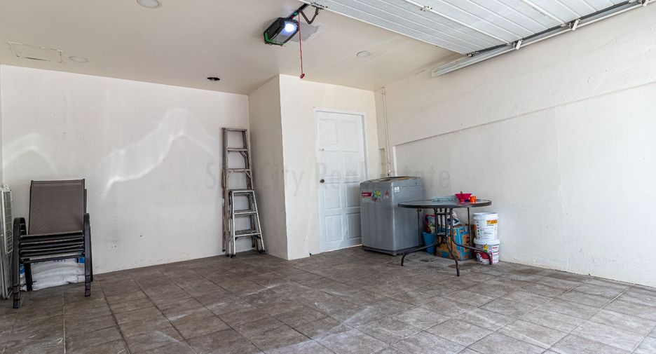 Haus zur Miete mit 3 Zimmer in Bang Lamung, Chonburi