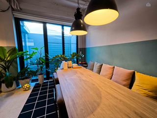 For sale 4 bedrooms townhouse in Watthana, Bangkok