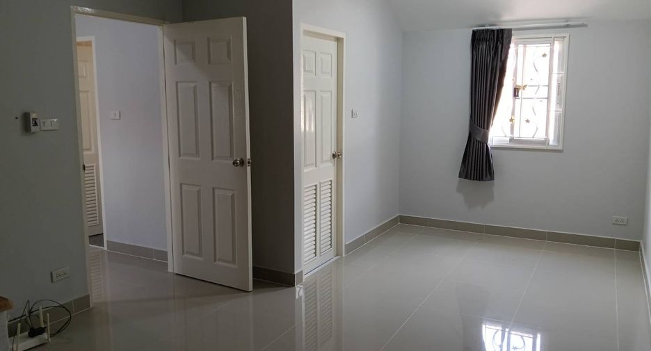 Casa en venta de 4 habitaciones en Bang Bua Thong, Nonthaburi