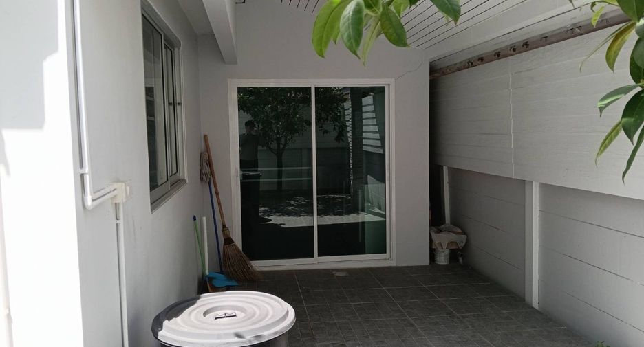 Casa en venta de 4 habitaciones en Bang Bua Thong, Nonthaburi
