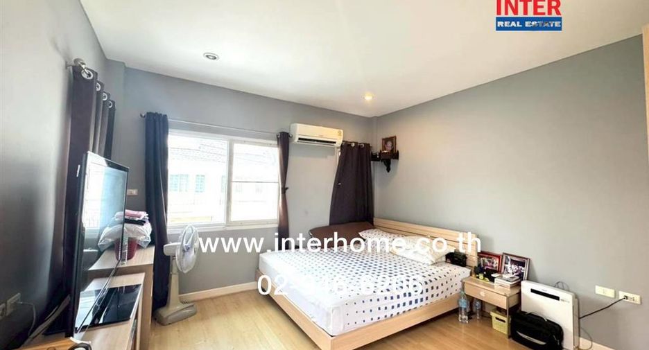 For sale 2 bedrooms townhouse in Mueang Nonthaburi, Nonthaburi