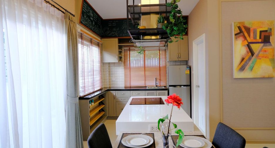 Reihenhaus zum Kauf mit 3 Zimmer in Mueang Pathum Thani, Pathum Thani