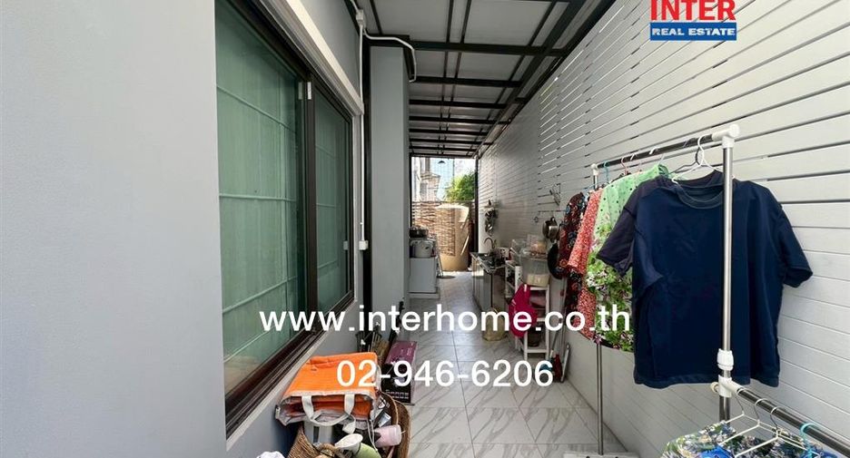 Продажа 4 спальни дом в Mueang Pathum Thani, Патумтани