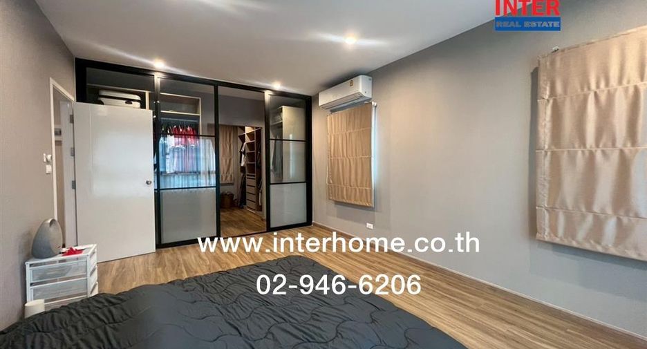 Продажа 4 спальни дом в Mueang Pathum Thani, Патумтани