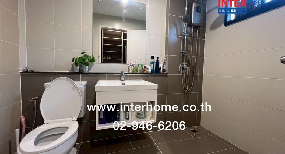 Продажа 4 спальни дом в Mueang Pathum Thani, Патумтани