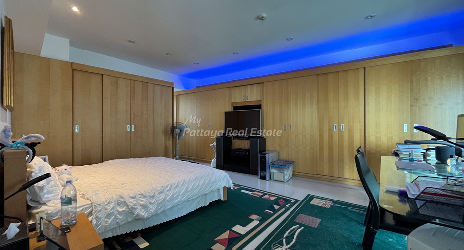 For sale 2 bedrooms condo in Bang Lamung, Chonburi