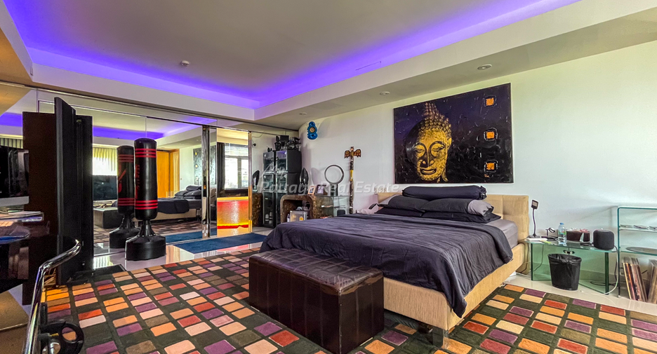 For sale 2 bedrooms condo in Bang Lamung, Chonburi