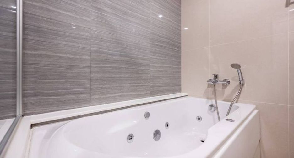 For rent 2 ベッドルーム condo in Si Racha, Chonburi