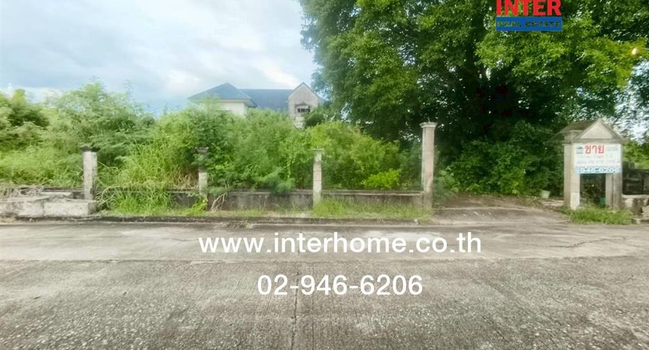 For sale 5 bedrooms house in Khlong Sam Wa, Bangkok