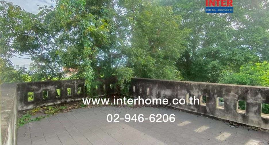 For sale 5 bedrooms house in Khlong Sam Wa, Bangkok