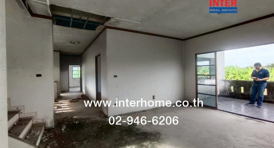 For sale 5 bedrooms house in Khlong Sam Wa, Bangkok