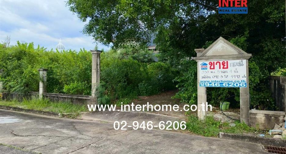 For sale 5 bedrooms house in Khlong Sam Wa, Bangkok