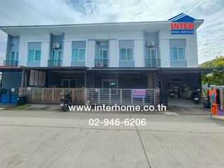 Casa adosada en venta de 3 habitaciones en Bang Sao Thong, Samut Prakan