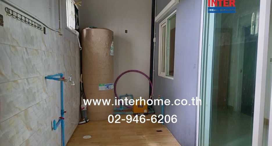 Продажа 3 спальни таунхаус в Bang Sao Thong, Самутпракан