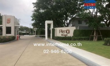 出售 3 卧室 独立屋 在 Mueang Pathum Thani, Pathum Thani