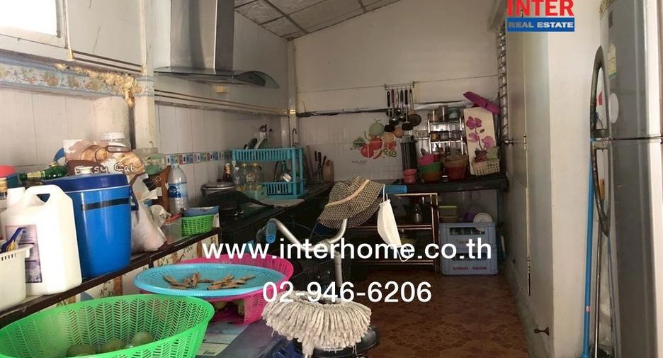 For sale 4 bedrooms townhouse in Lam Luk Ka, Pathum Thani