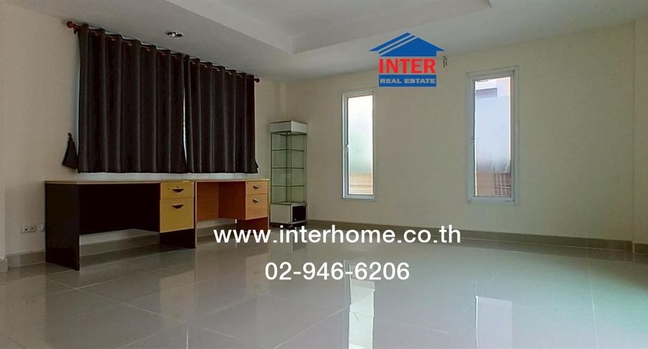 For sale 5 bedrooms house in Prawet, Bangkok
