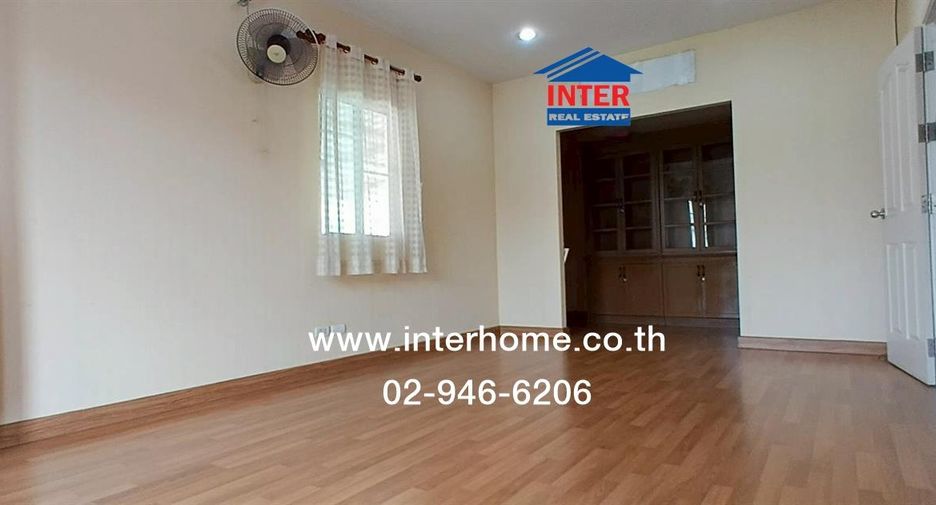 For sale 5 bedrooms house in Prawet, Bangkok