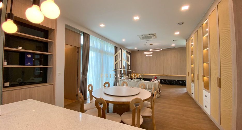 For rent and for sale 5 bedrooms house in Saphan Sung, Bangkok