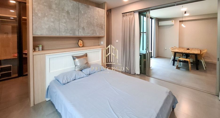 For rent and for sale 5 bedrooms house in Saphan Sung, Bangkok