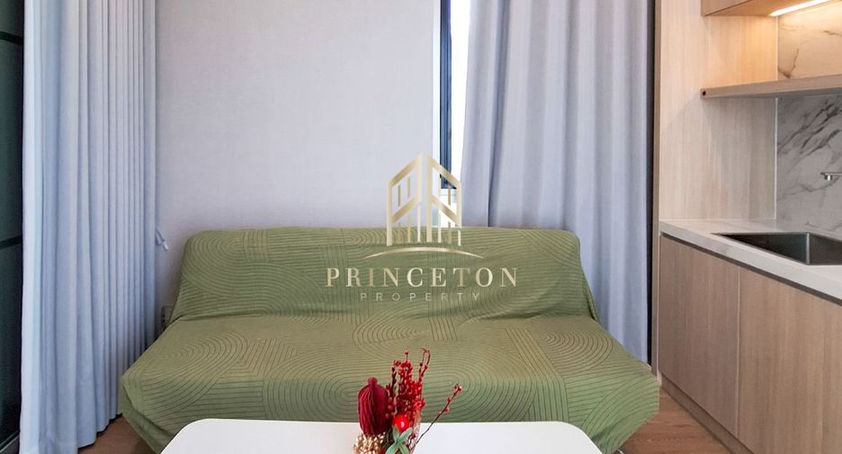 For rent and for sale 5 bedrooms house in Saphan Sung, Bangkok
