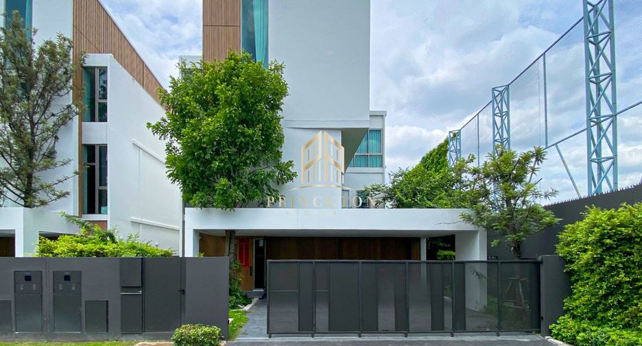 For rent and for sale 5 bedrooms house in Saphan Sung, Bangkok