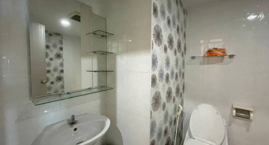 Condo en alquiler de 1 habitaciones en Si Racha, Chonburi