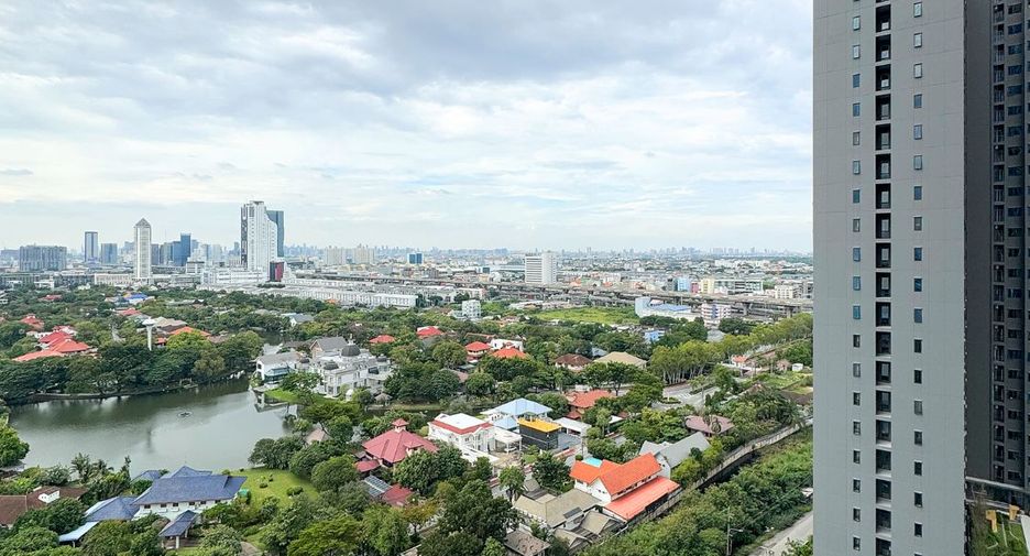 For sale 2 bedrooms condo in Bang Phli, Samut Prakan