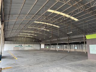 Almacén en alquiler en Lam Luk Ka, Pathum Thani