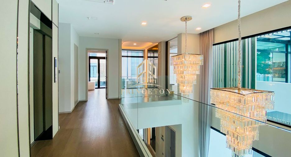 For rent and for sale 5 bedrooms house in Saphan Sung, Bangkok