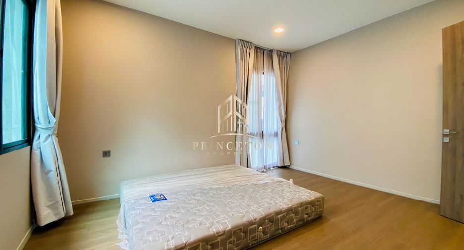 For rent and for sale 5 bedrooms house in Saphan Sung, Bangkok