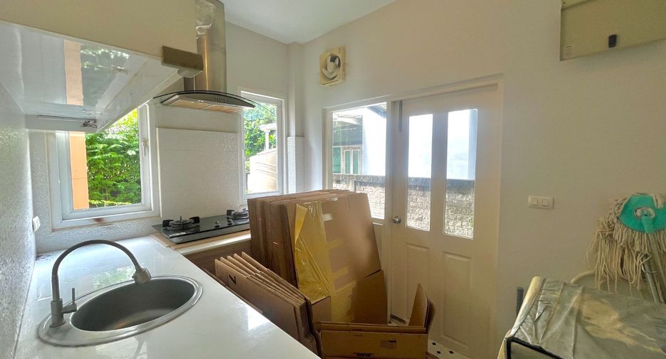 For sale 3 bedrooms house in Pak Kret, Nonthaburi