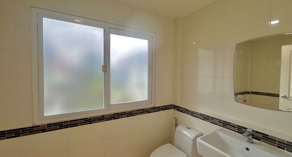 For sale 3 bedrooms house in Pak Kret, Nonthaburi