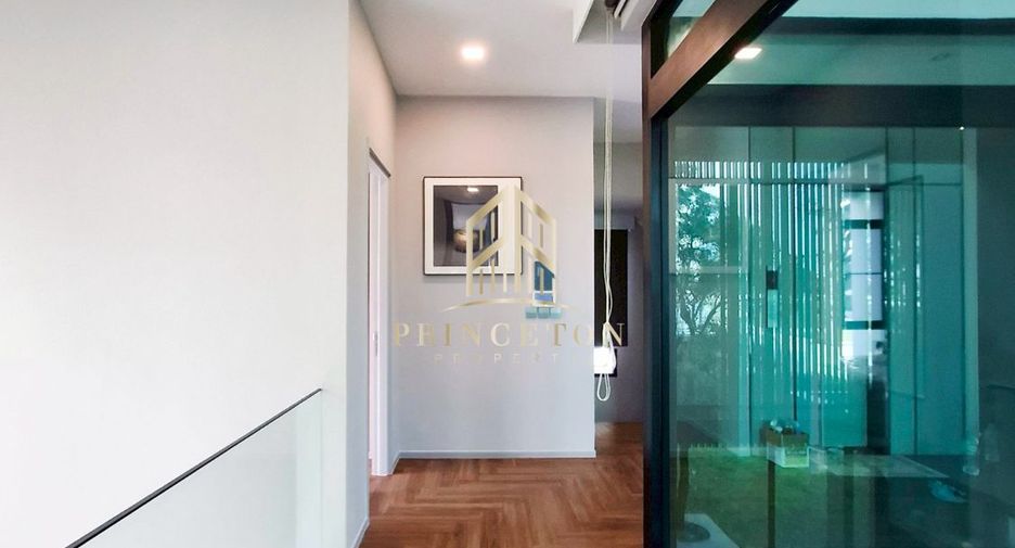 Haus zur Miete mit 5 Zimmer in Saphan Sung, Bangkok