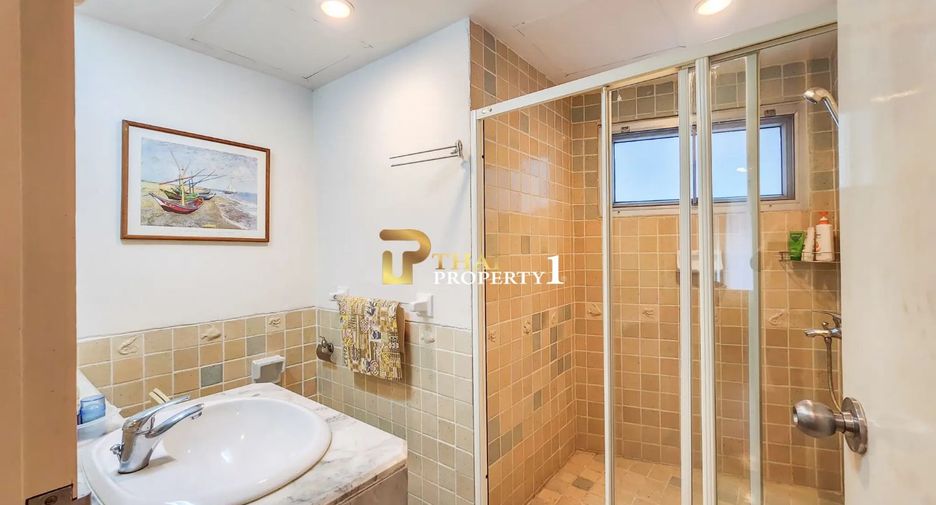 For sale 2 bedrooms condo in Hua Hin, Prachuap Khiri Khan