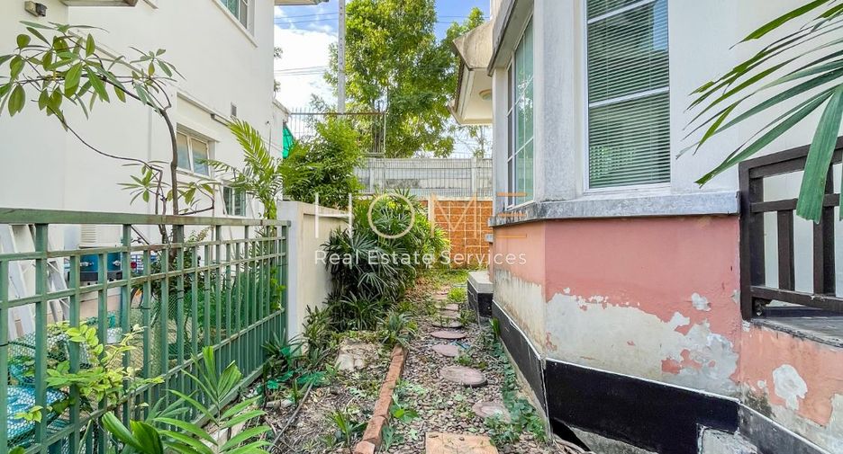 Casa en venta de 3 habitaciones en Prawet, Bangkok