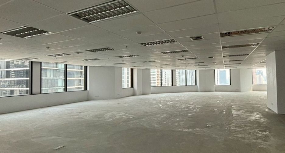For rent office in Khlong Toei, Bangkok