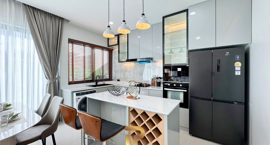 À vendre 3 chambres villa à Bang Lamung, Chonburi