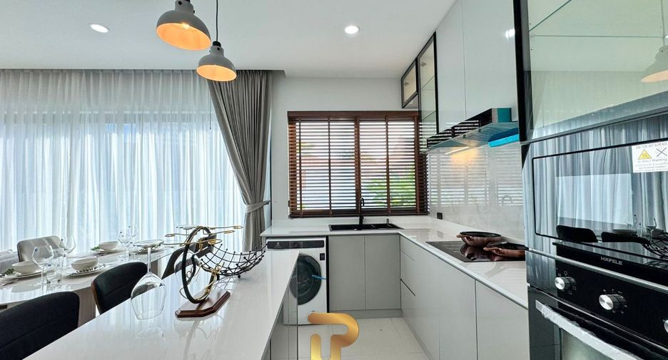 À vendre 3 chambres villa à Bang Lamung, Chonburi